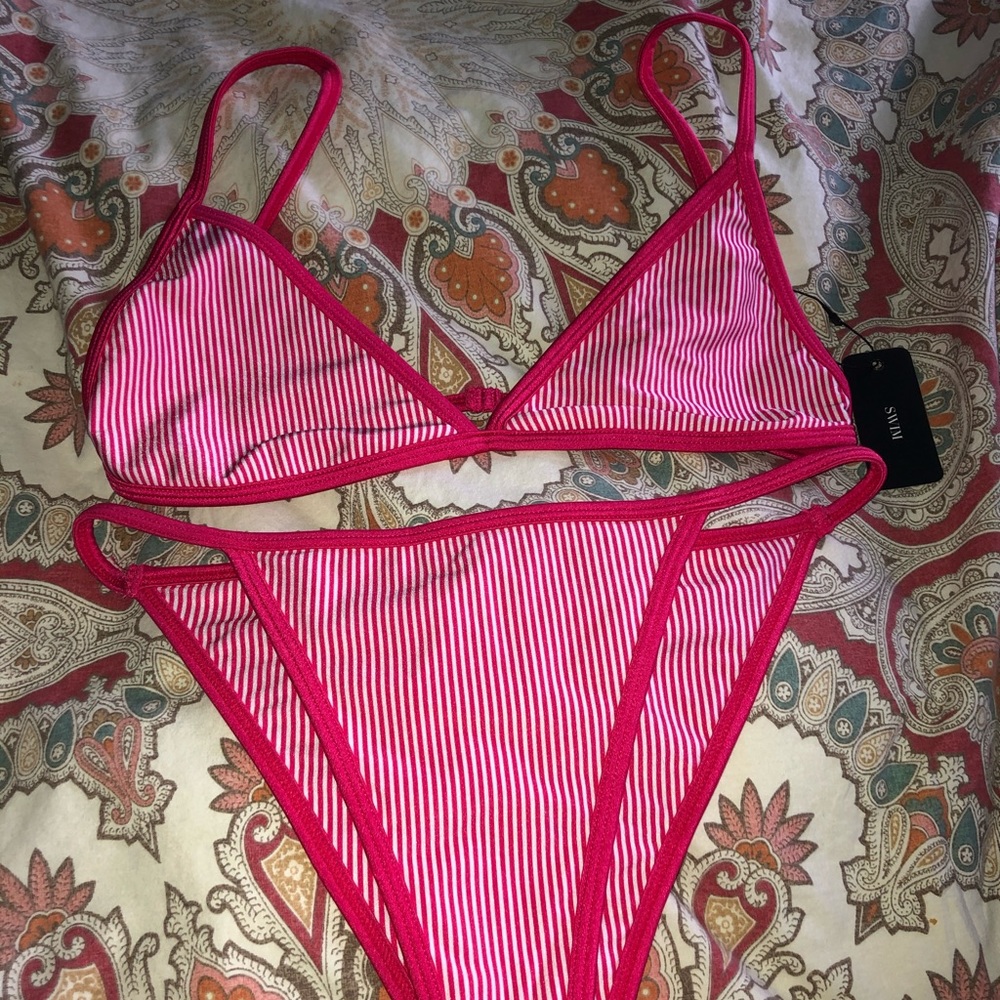 Pink striped popular lounge bikini